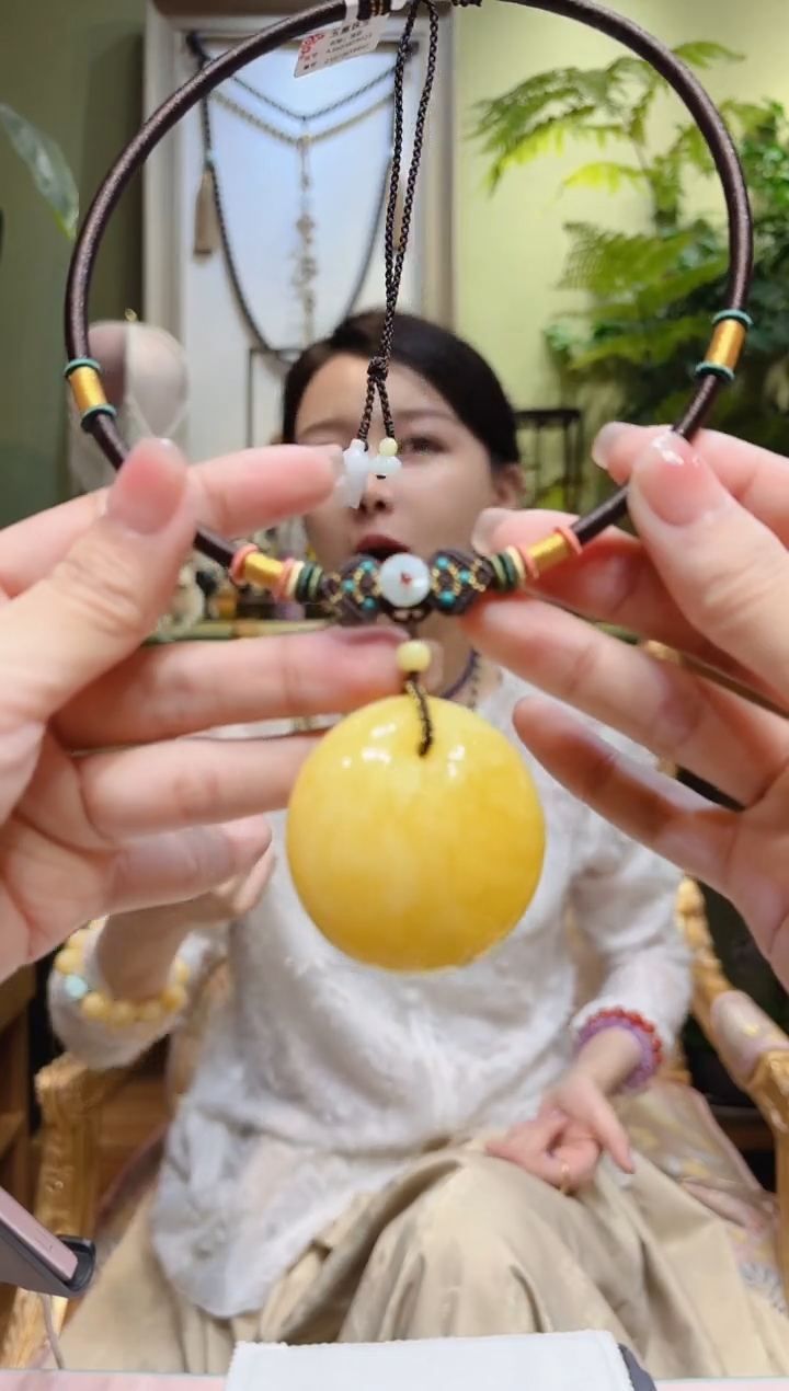 【闪购商品】蜜蜡裸石未镶嵌蜜蜡公主扣项圈