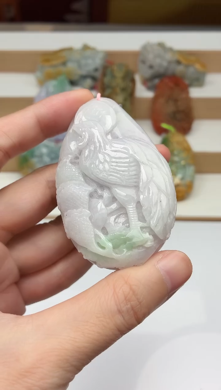 颈饰未镶嵌翡翠牌子