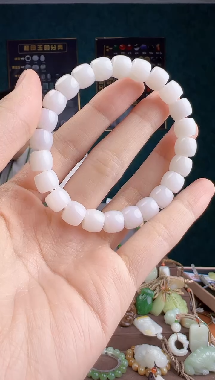 和田玉未镶嵌颈饰多样性发货 拍一单发一个