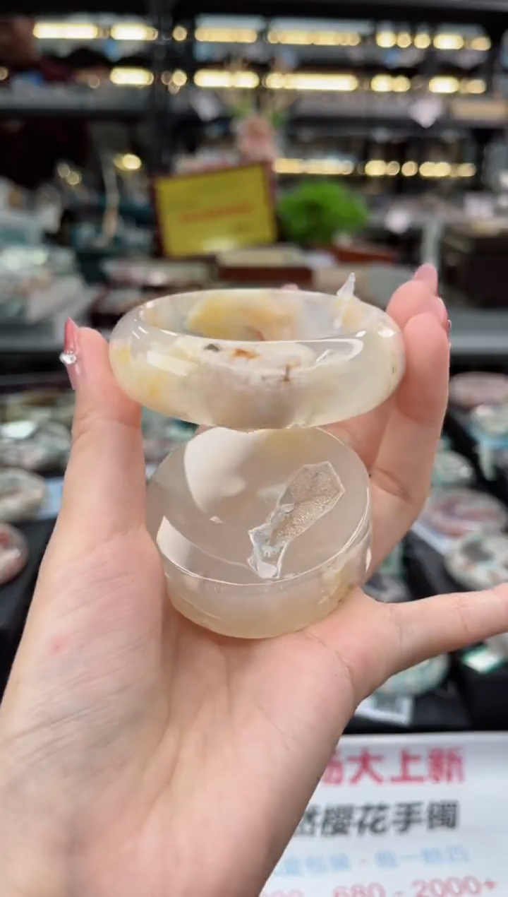 【闪购商品】石英质玉手镯未镶嵌54圈口（赠品镯心）3515684