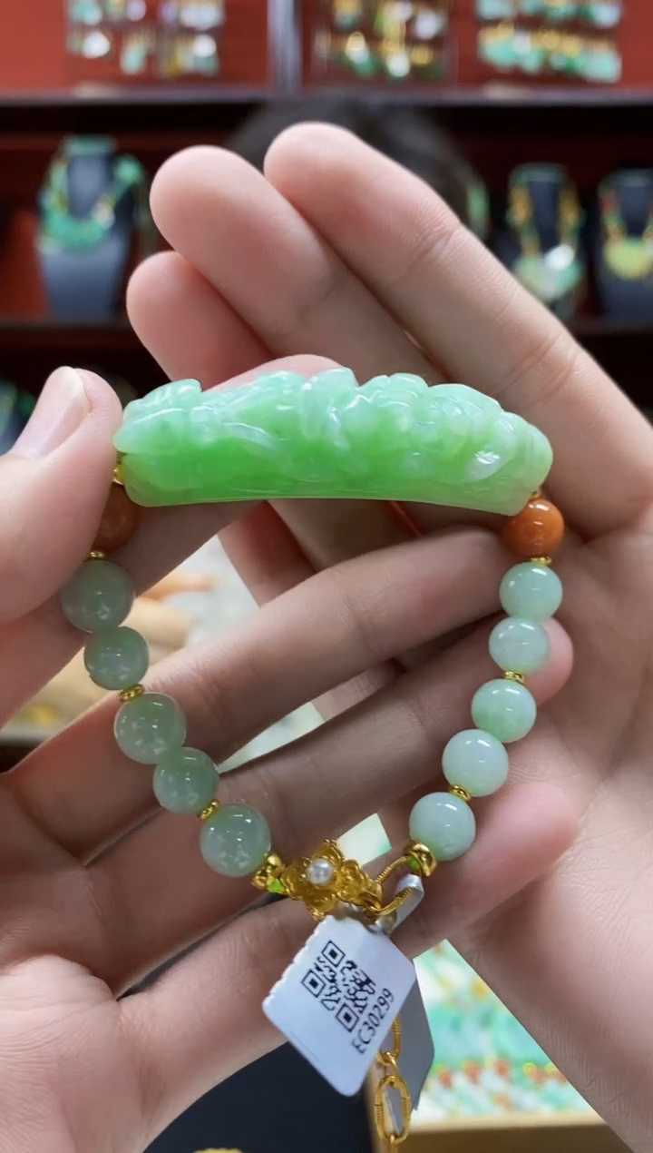 颈饰未镶嵌翡翠翡翠手牌