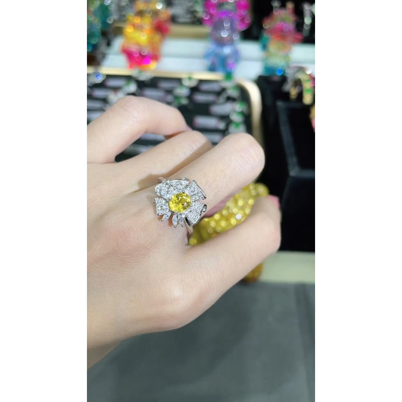 S925银镶嵌彩色蓝宝石戒指