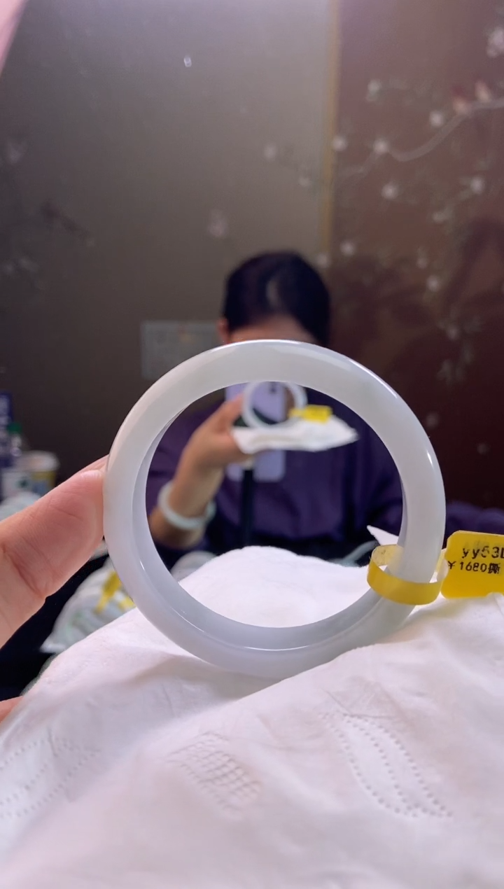 未镶嵌手镯翡翠圈口x55