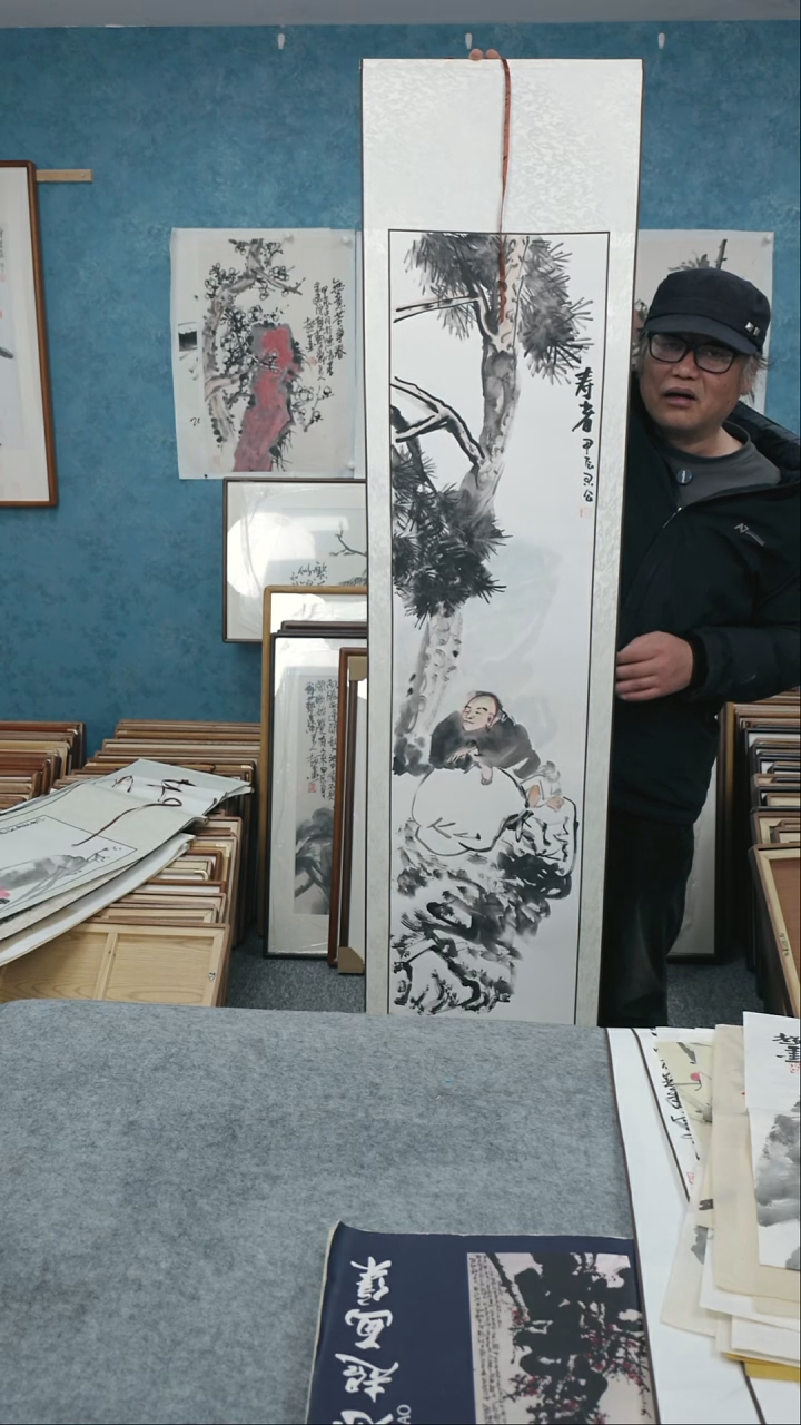 【闪购商品】国画四尺对开本土老师卷轴