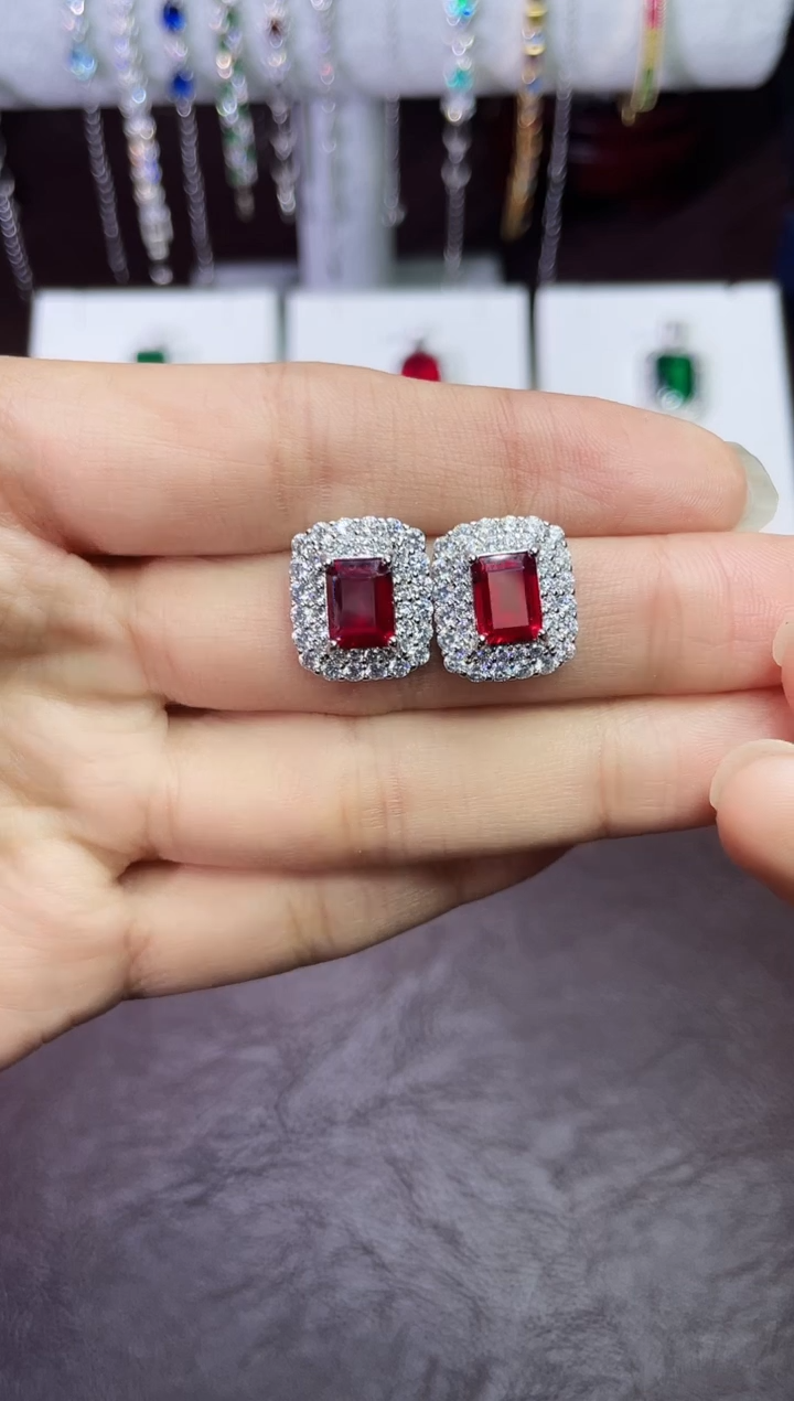 合金合成钻石红宝耳钉