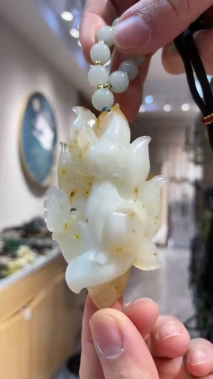 【闪购商品】岫玉颈饰未镶嵌吊坠