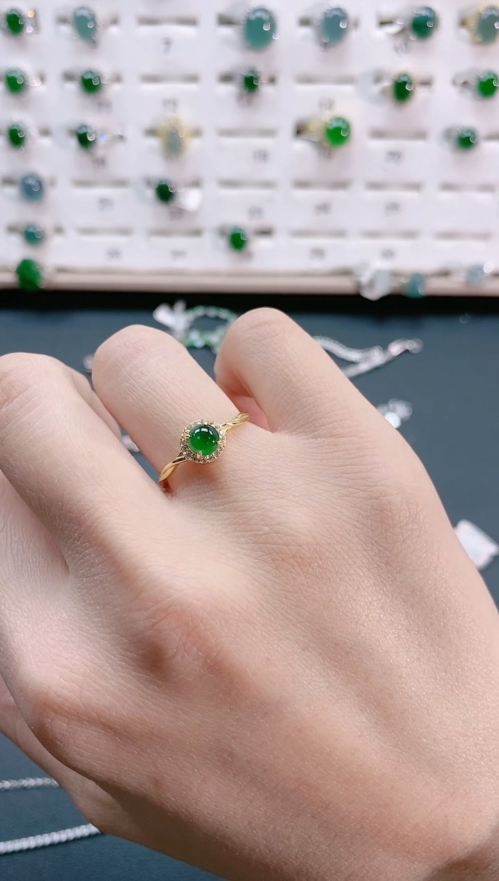 【闪购商品】翡翠戒指银S925镶嵌天然翡翠