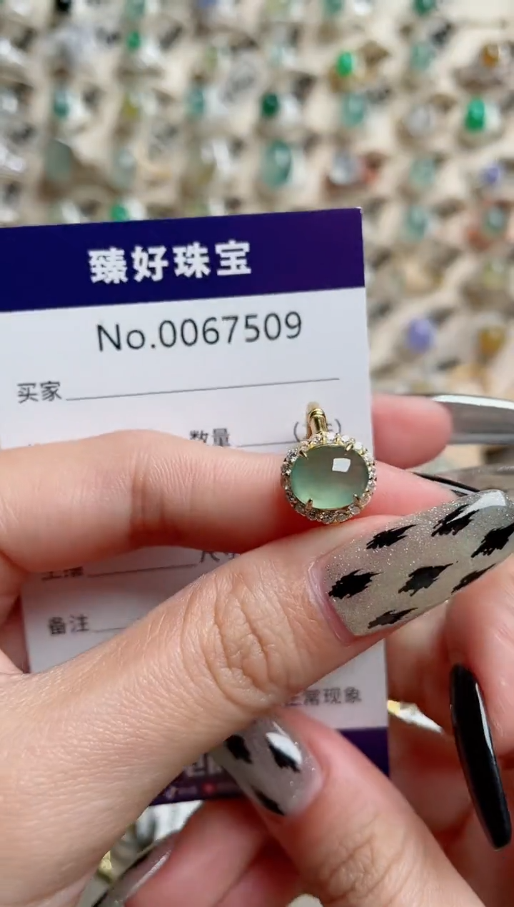 【闪购商品】翡翠戒指银S925镶嵌.........