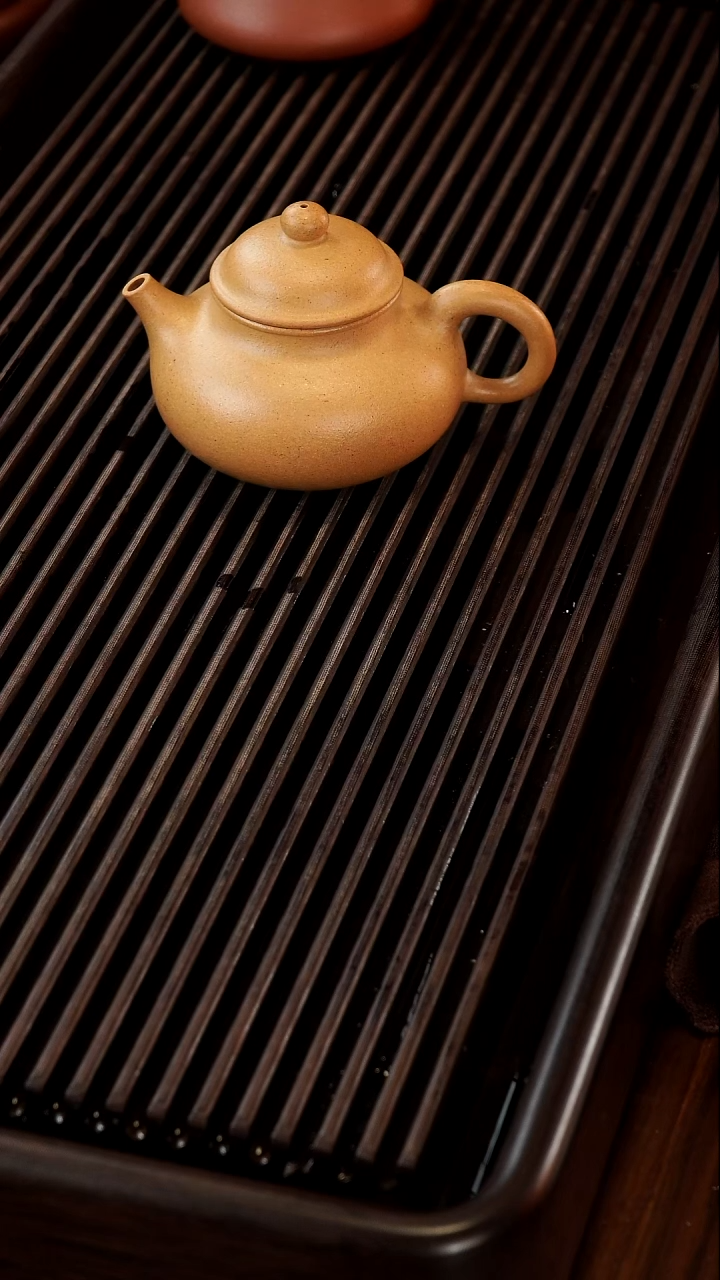 【闪购商品】紫砂茶壶预定半手黄金段容天壶