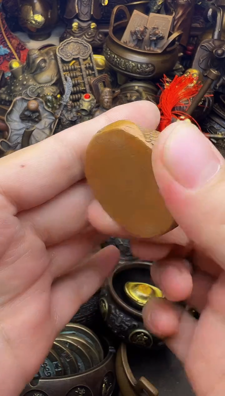 精美铜器，点击下单