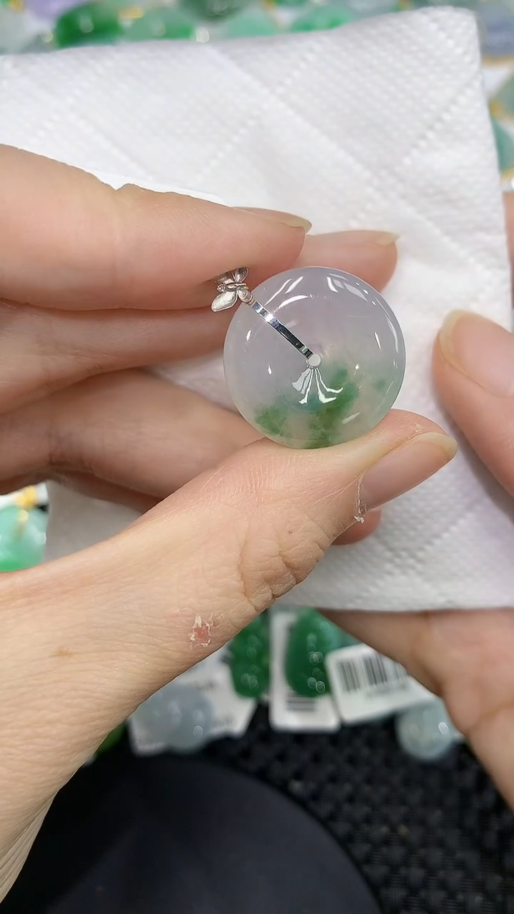 颈饰18K金镶嵌翡翠11111111