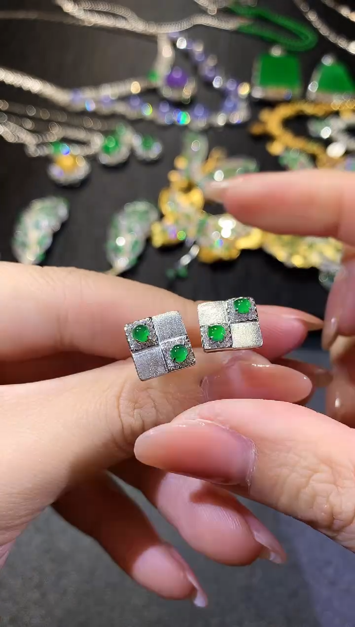 【闪购商品】翡翠耳饰银S925镶嵌162耳饰（多样性发货一件