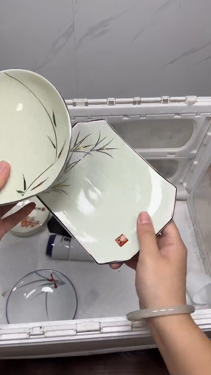 【闪购商品】683回流瓷器默认微瑕，18.8包邮