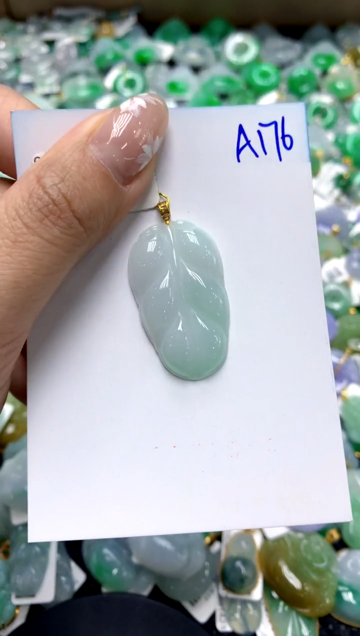 【闪购商品】翡翠颈饰18K金镶嵌111111111111111111