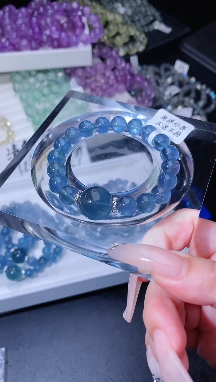 手链合金萤石86.55蓝眼泪萤石手串 多样性发其一