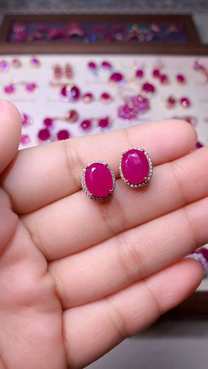 【闪购商品】红宝石耳饰银S925镶嵌000