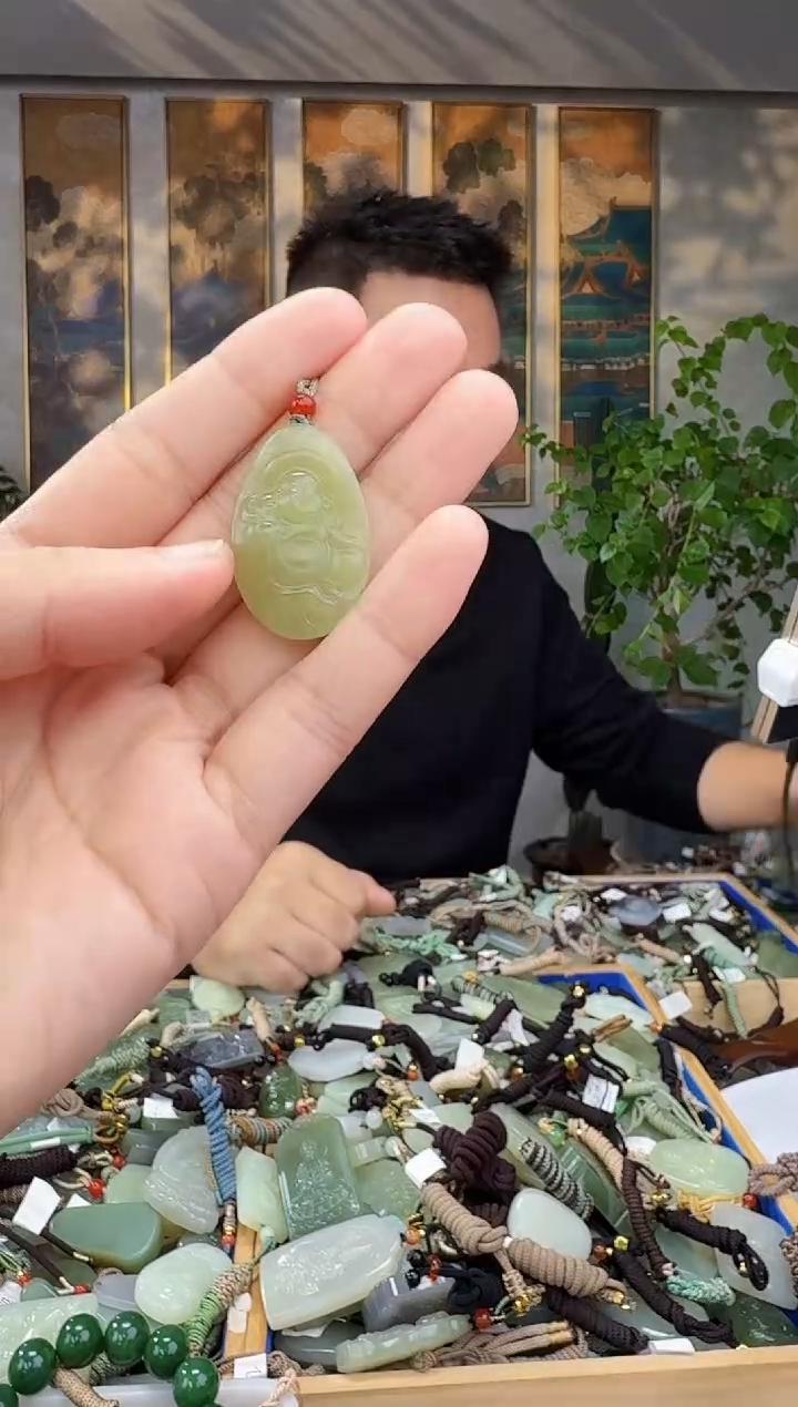 未镶嵌和田玉挂件拍一发一