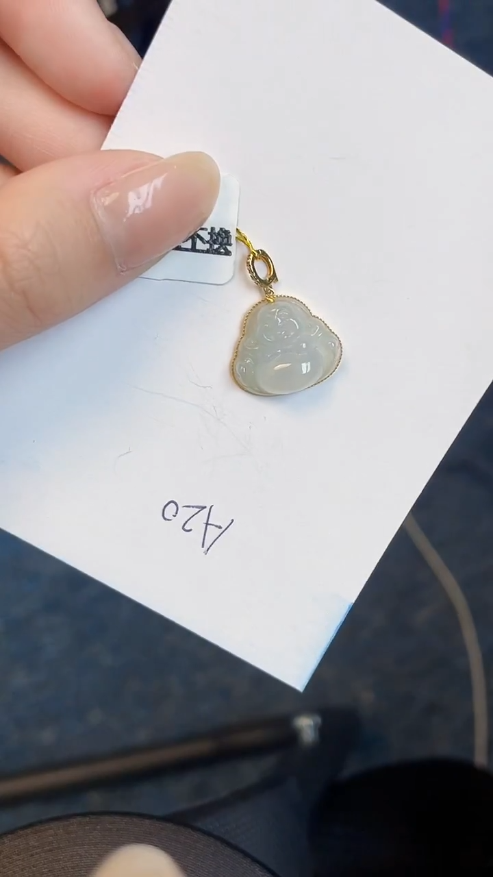 【闪购商品】翡翠颈饰18K金镶嵌00000000