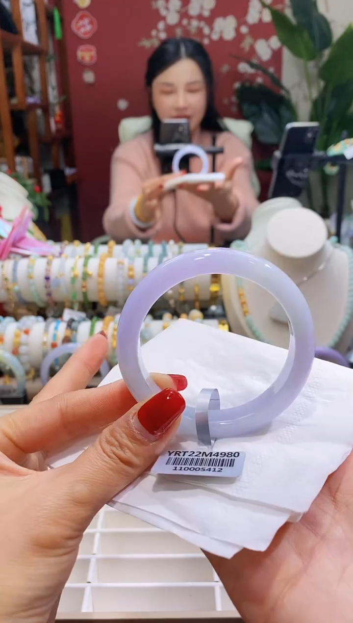 【闪购商品】翡翠手镯未镶嵌162温柔55.7/11.8*8.1