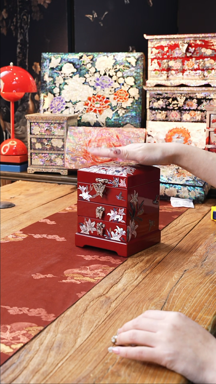 【闪购商品】瓷片豆包儿的星耀家