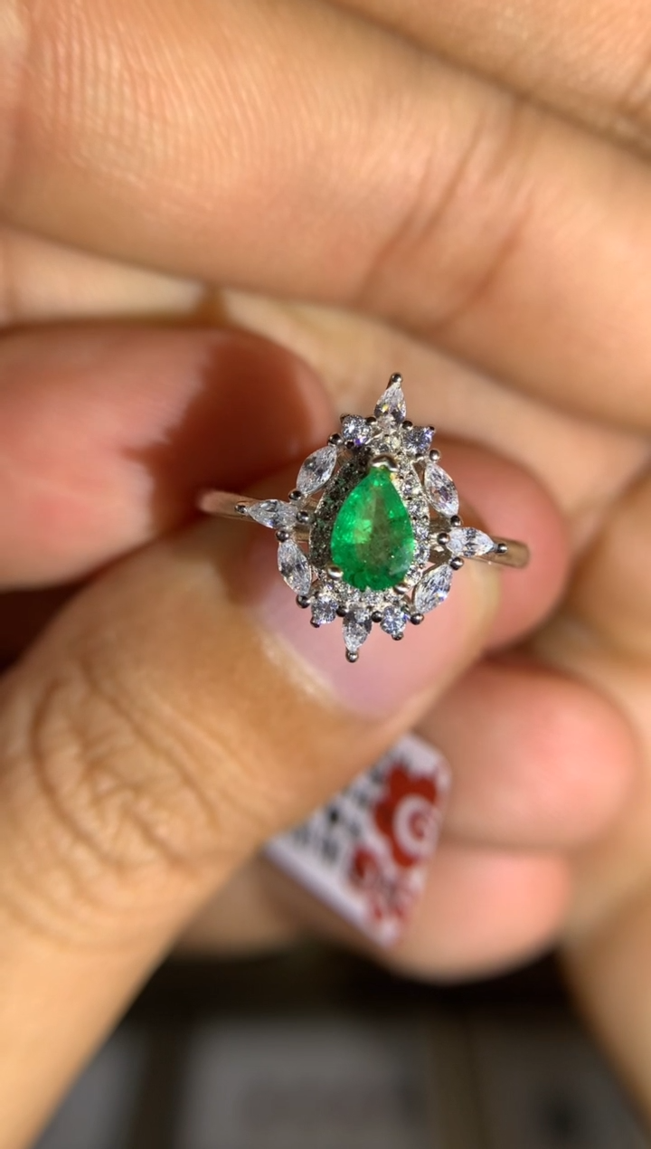 【闪购商品】祖母绿戒指银S925镶嵌活口