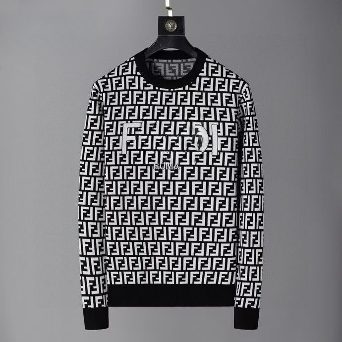 针织长袖秋冬常规款圆领刺绣毛衣冬季休闲潮流千鸟格