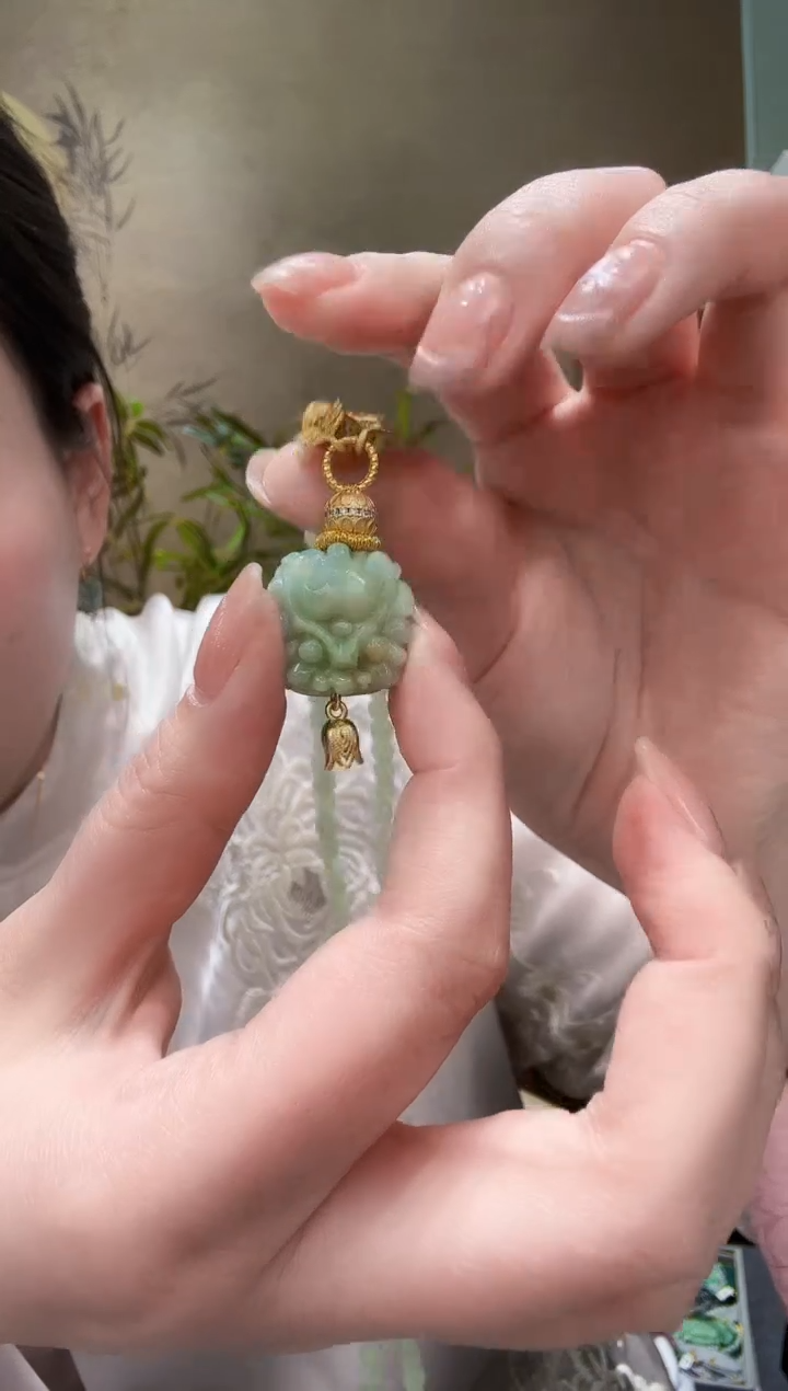 【闪购商品】翡翠颈饰未镶嵌吊坠