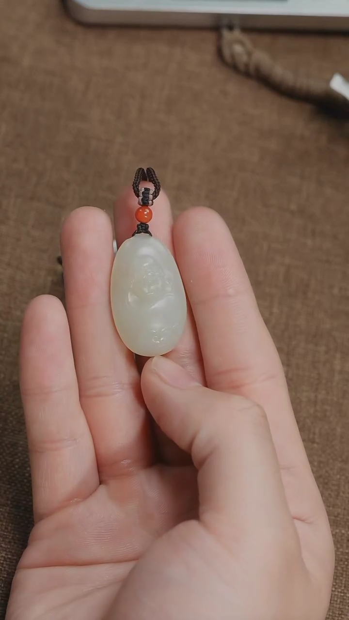 【闪购商品】和田玉颈饰未镶嵌0