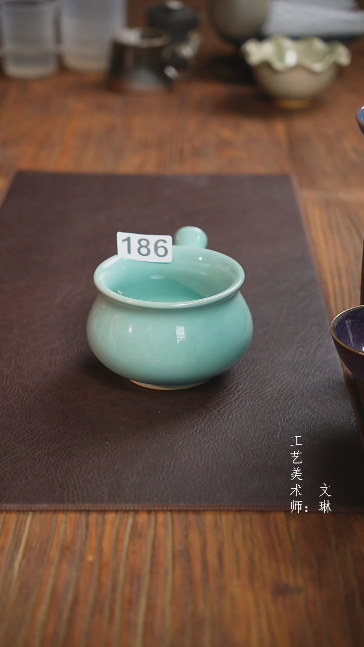 【闪购商品】【文琳甄选】华宁陶186