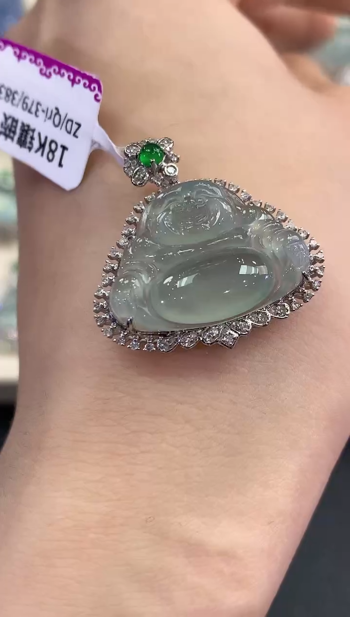 【闪购商品】翡翠吊坠(不含链)18K金镶嵌 C31多样性一件发货
