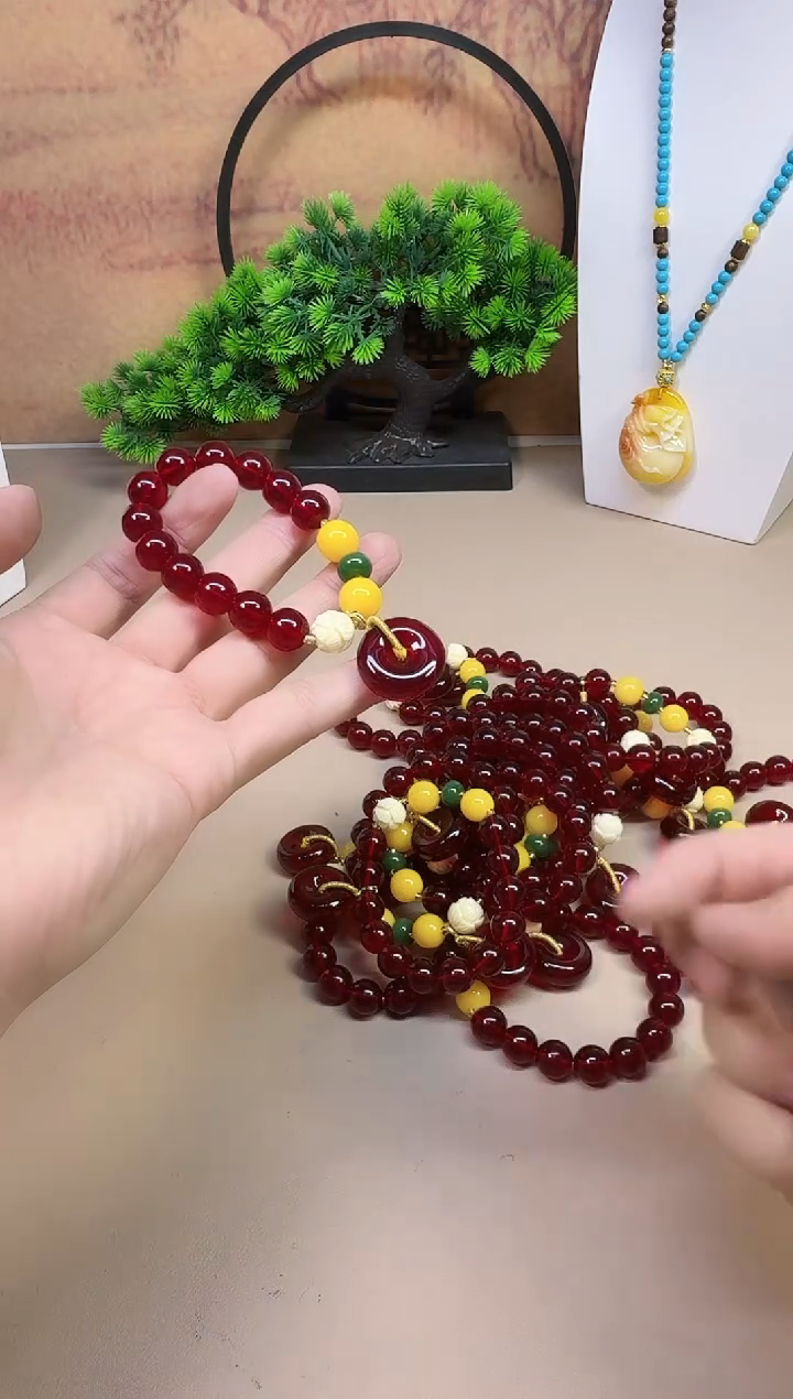 血珀颈饰14K金镶嵌A92 