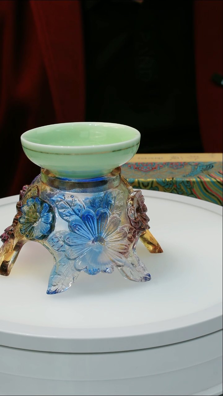 泥塑古法琉璃大茶漏摆件