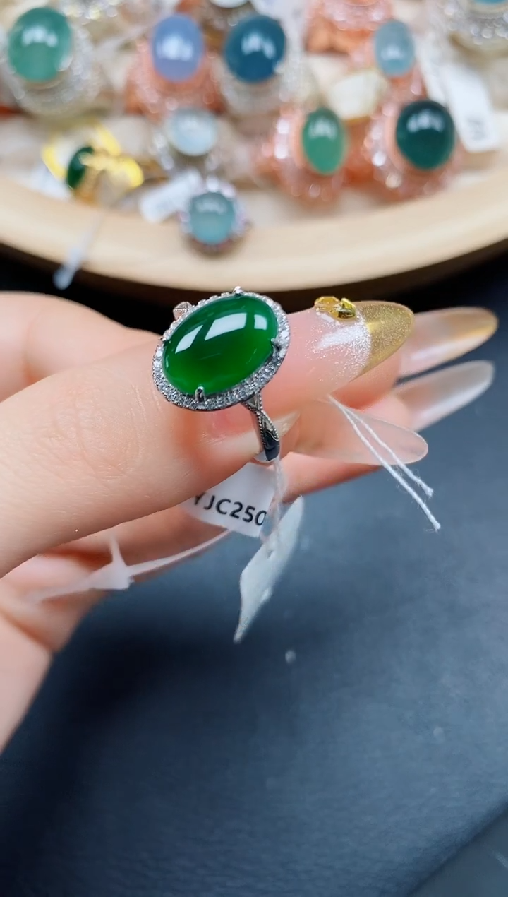 【闪购商品】翡翠戒指银S925镶嵌翡翠