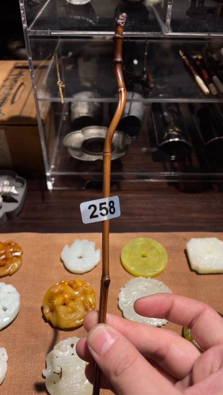 【闪购商品】0老竹根茶拨.........258