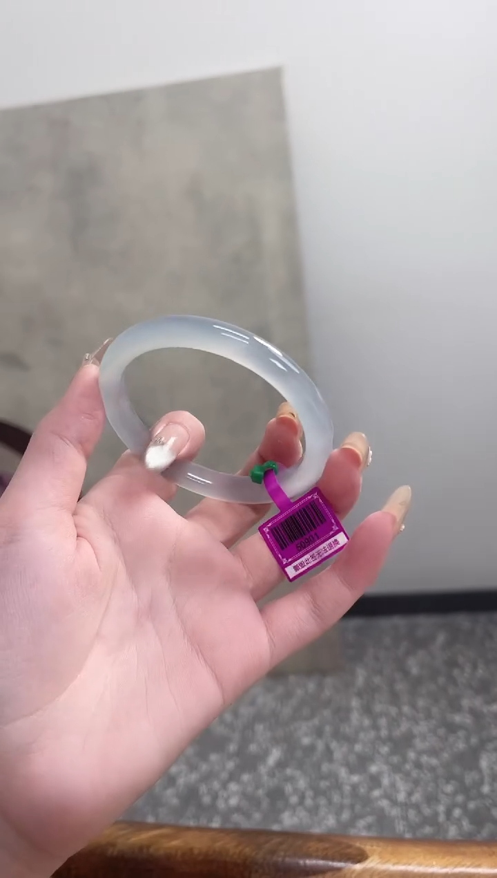 【闪购商品】玛瑙/玉髓手镯未镶嵌58圈 需要包容