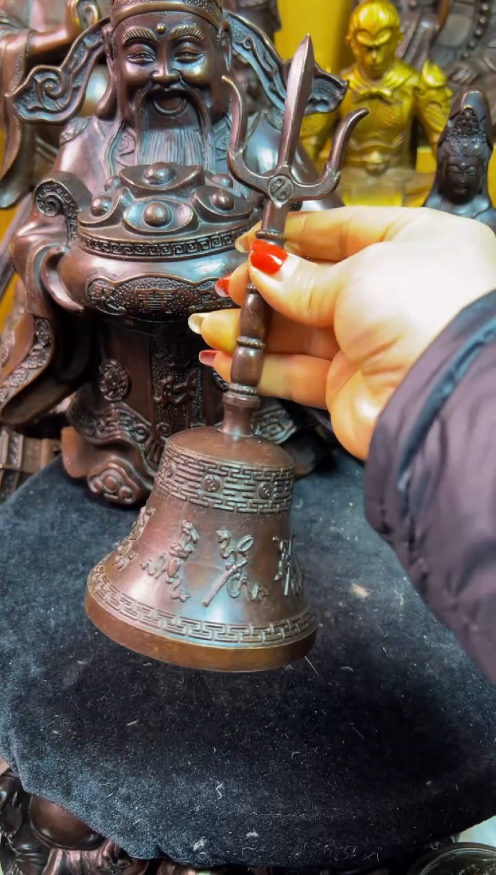 【闪购商品】1案台摆件 物品摆件