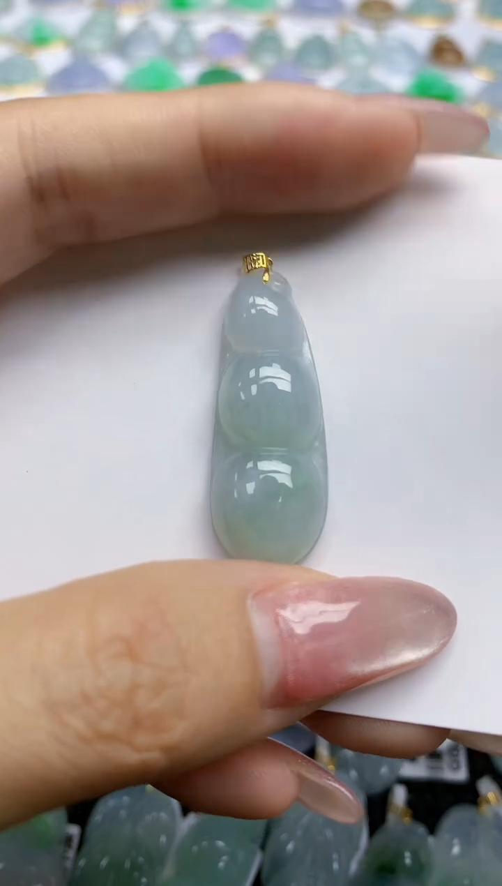 【闪购商品】翡翠挂件18K金镶嵌天然翡翠A货