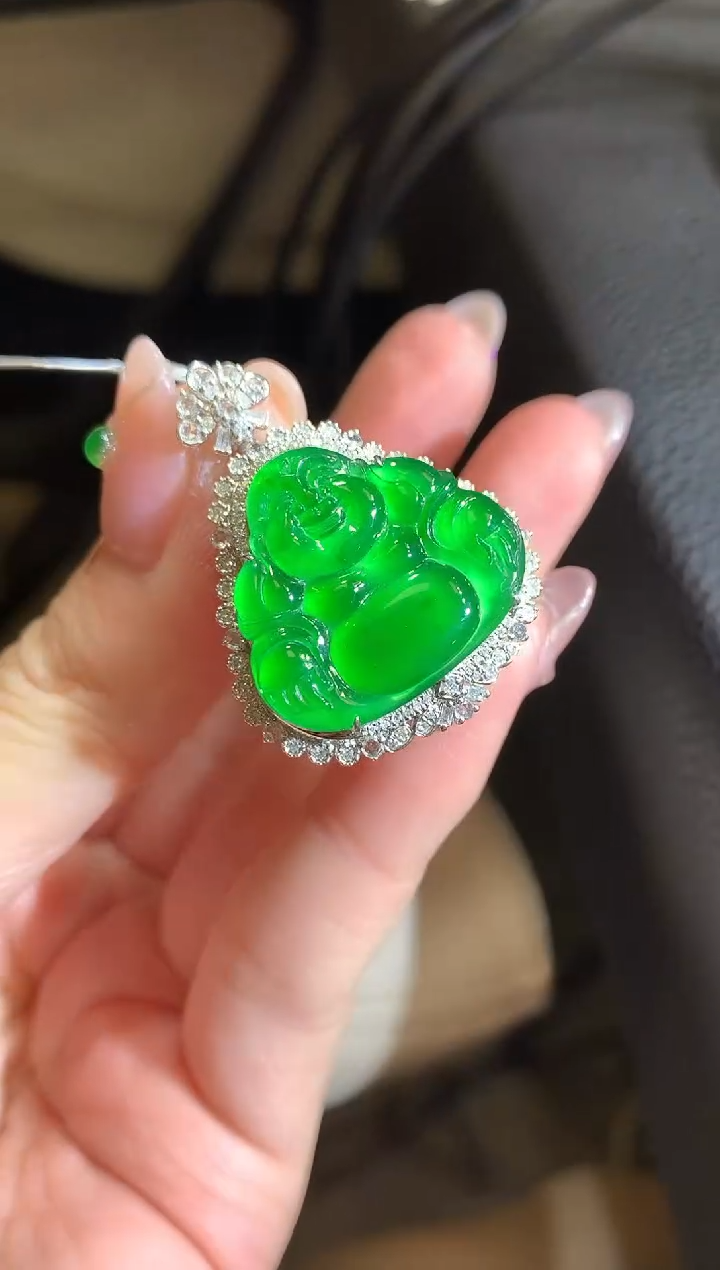 【闪购商品】翡翠吊坠(不含链)18K金镶嵌85-佛公