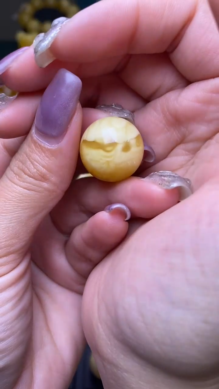 【闪购商品】琥珀裸石未镶嵌葵. 19