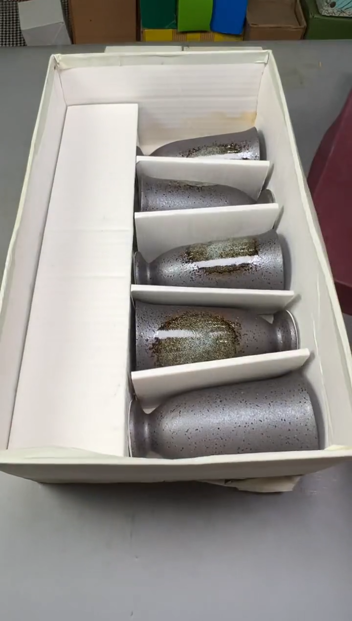 瓷片高****墙233中古产品，默认微瑕，谨慎参拍