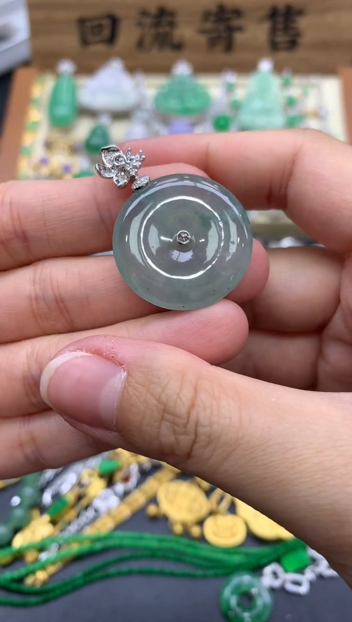 翡翠18K金镶嵌颈饰344-中国好珍宝