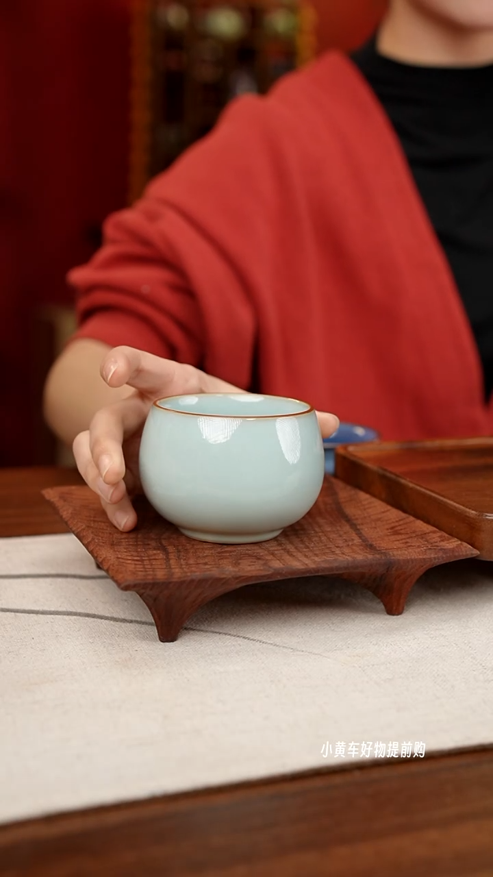 【闪购商品】摆件小师妹-钧瓷-信任