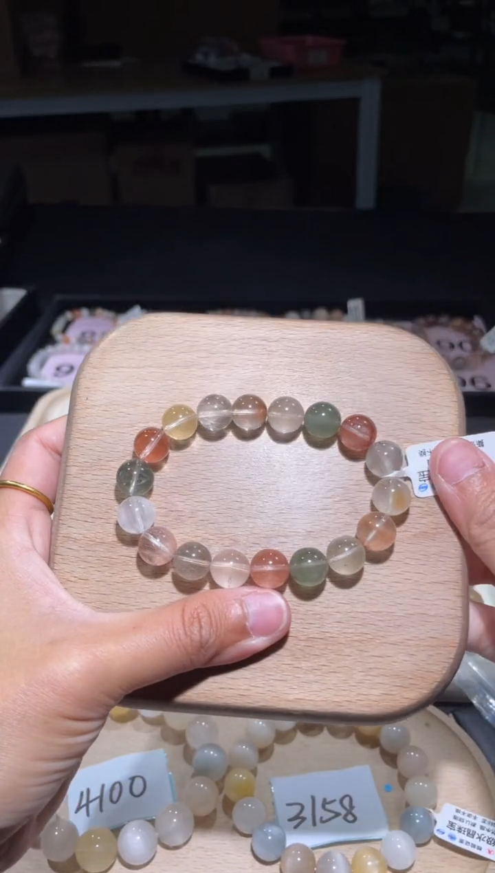 【闪购商品】水晶手链未镶嵌95号多样性发货一EE 11+