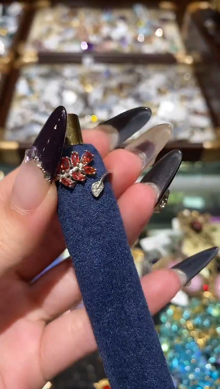 纯铜合金琉璃楚楚珠宝中古甄选不退换