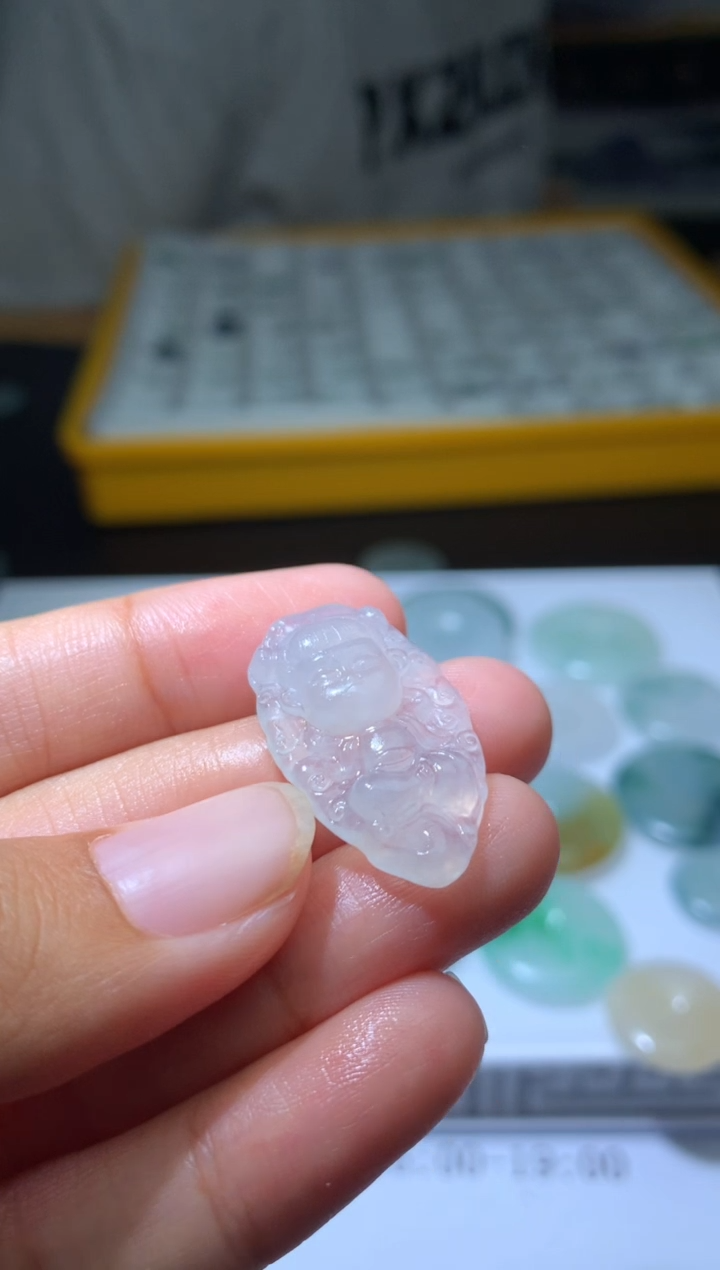 定制翡翠未镶嵌毛货