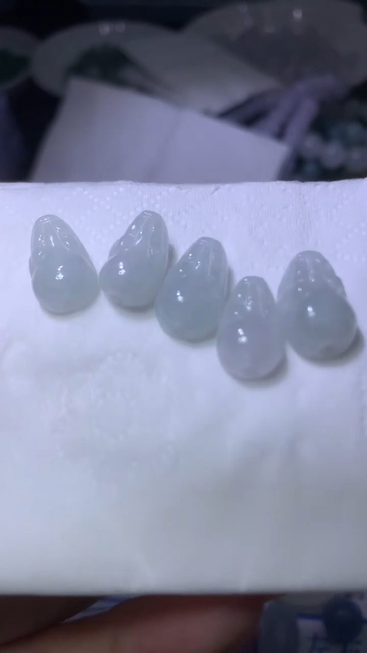 定制翡翠未镶嵌MXX010536