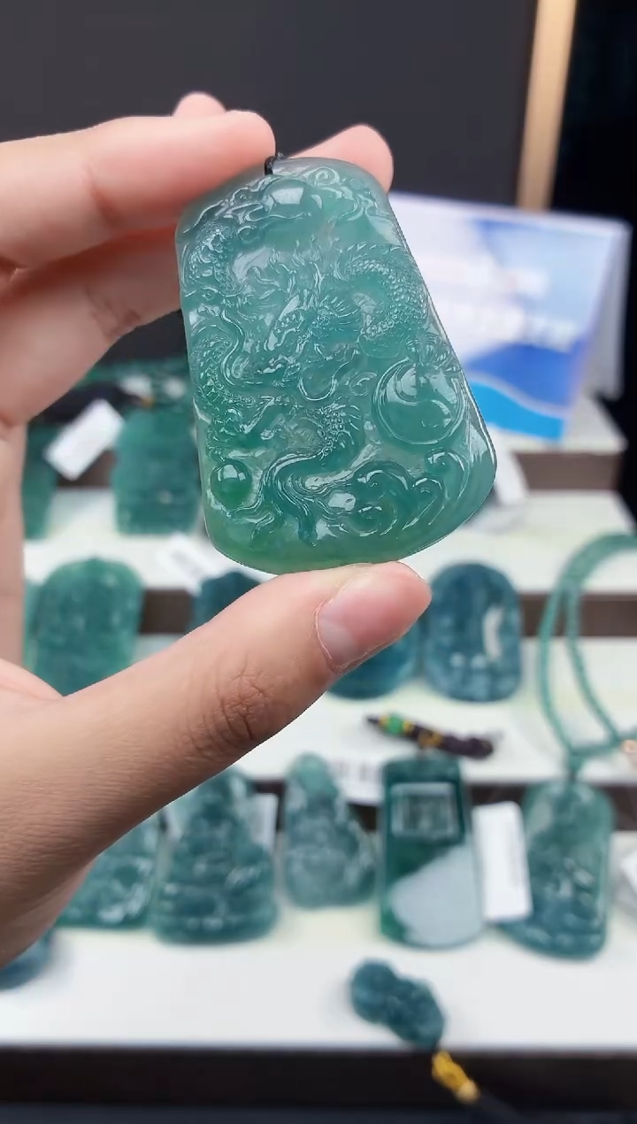 颈饰未镶嵌翡翠DLZ251127135