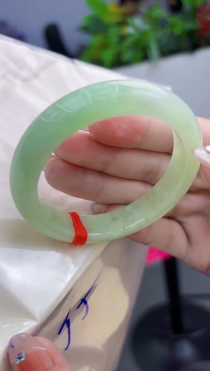 【闪购商品】翡翠手镯未镶嵌翡翠手镯