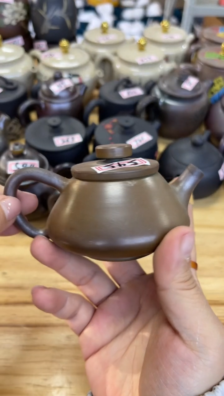 【闪购商品】壶545 号 微瑕【白云推荐】 