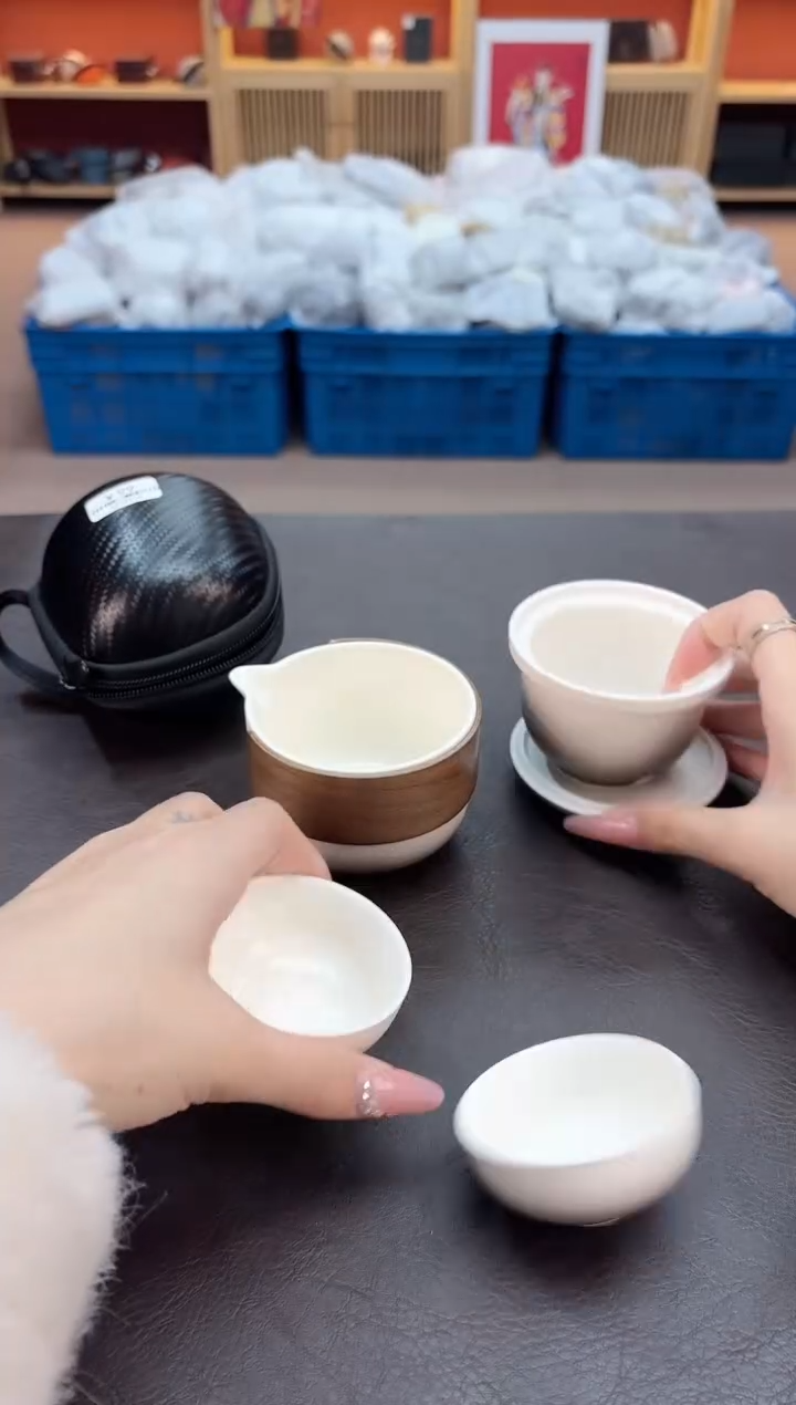 【闪购商品】摆件瓷SC1111111111